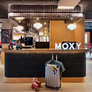 Moxy Bastille 3*, Παρίσι Γαλλία