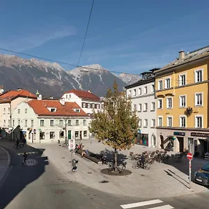 Apartment Super With Free Parking