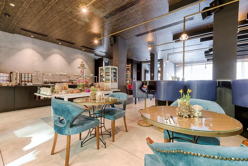 Mercure Hotel Raphael Wien 4*,