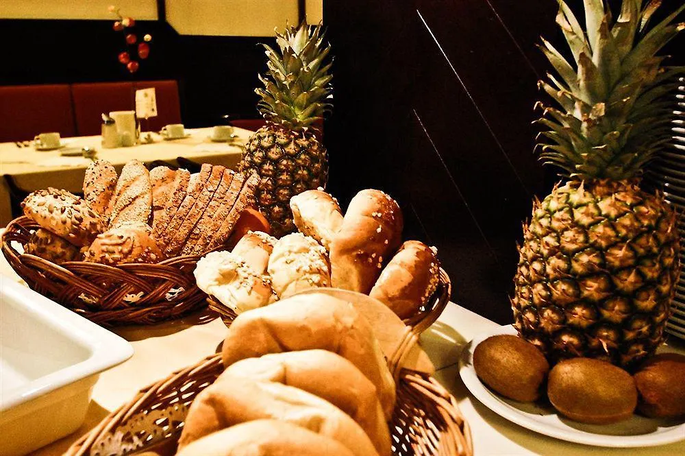 Mercure Hotel Raphael Wien 4*,